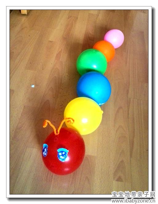 长条气球造型毛毛虫图片